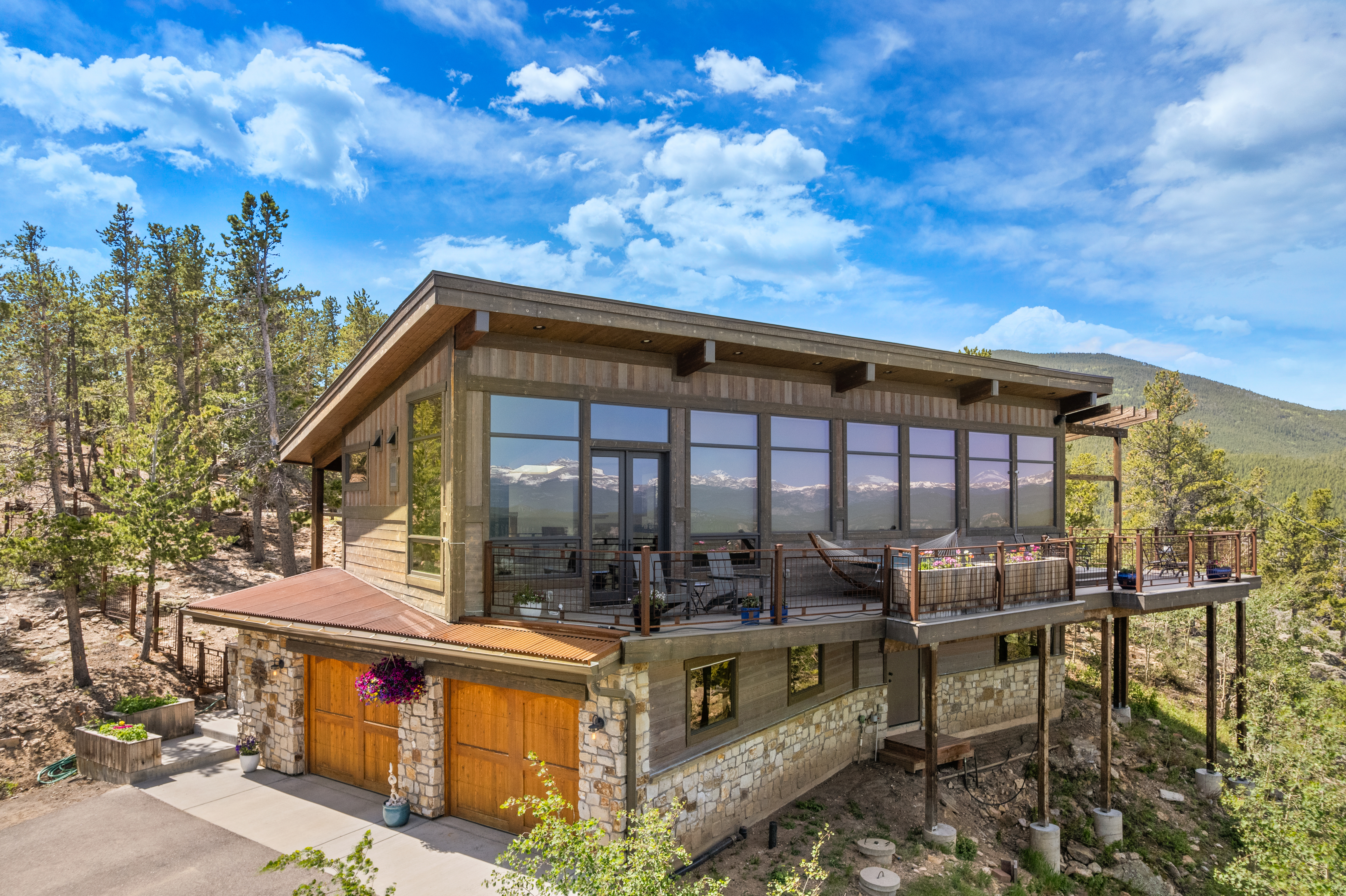  Custom Retreat with Unobstructed Views - 物件實景