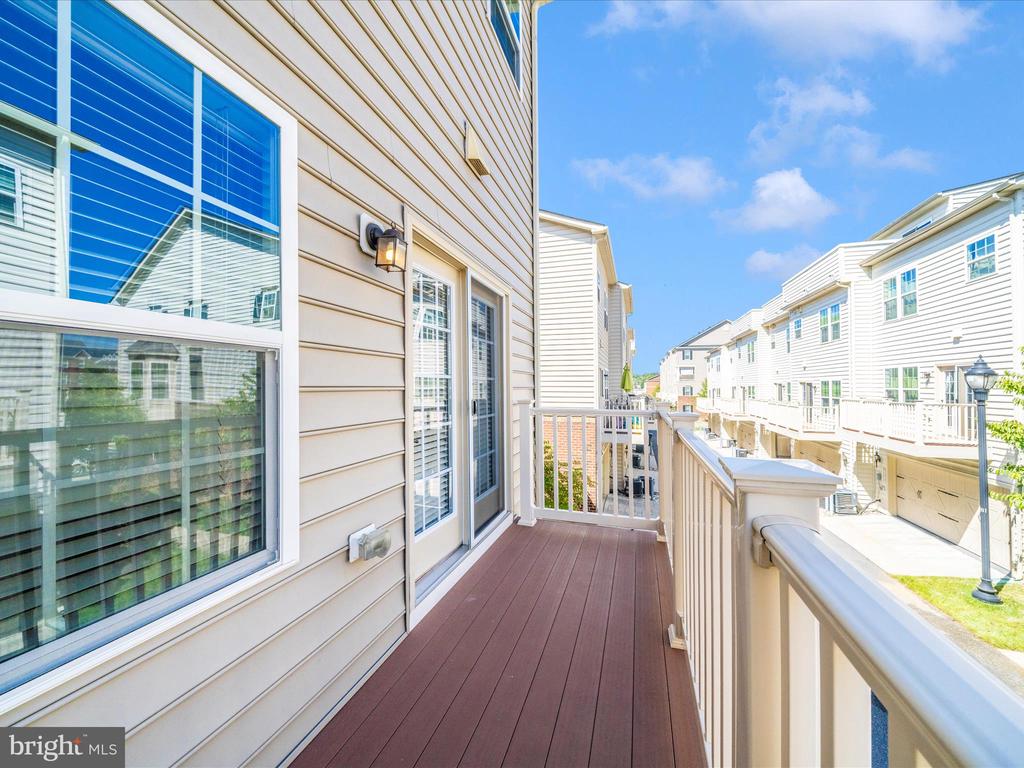 Greenbelt, Maryland, 20770, United States, 3 Bedrooms Bedrooms, ,4 BathroomsBathrooms,Residential,For Sale,2001496