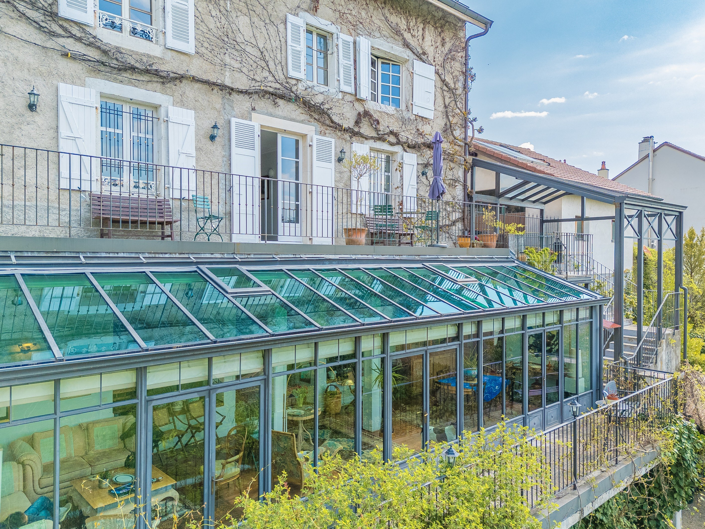  Stunning townhouse located in the center of Gex - 物件實景