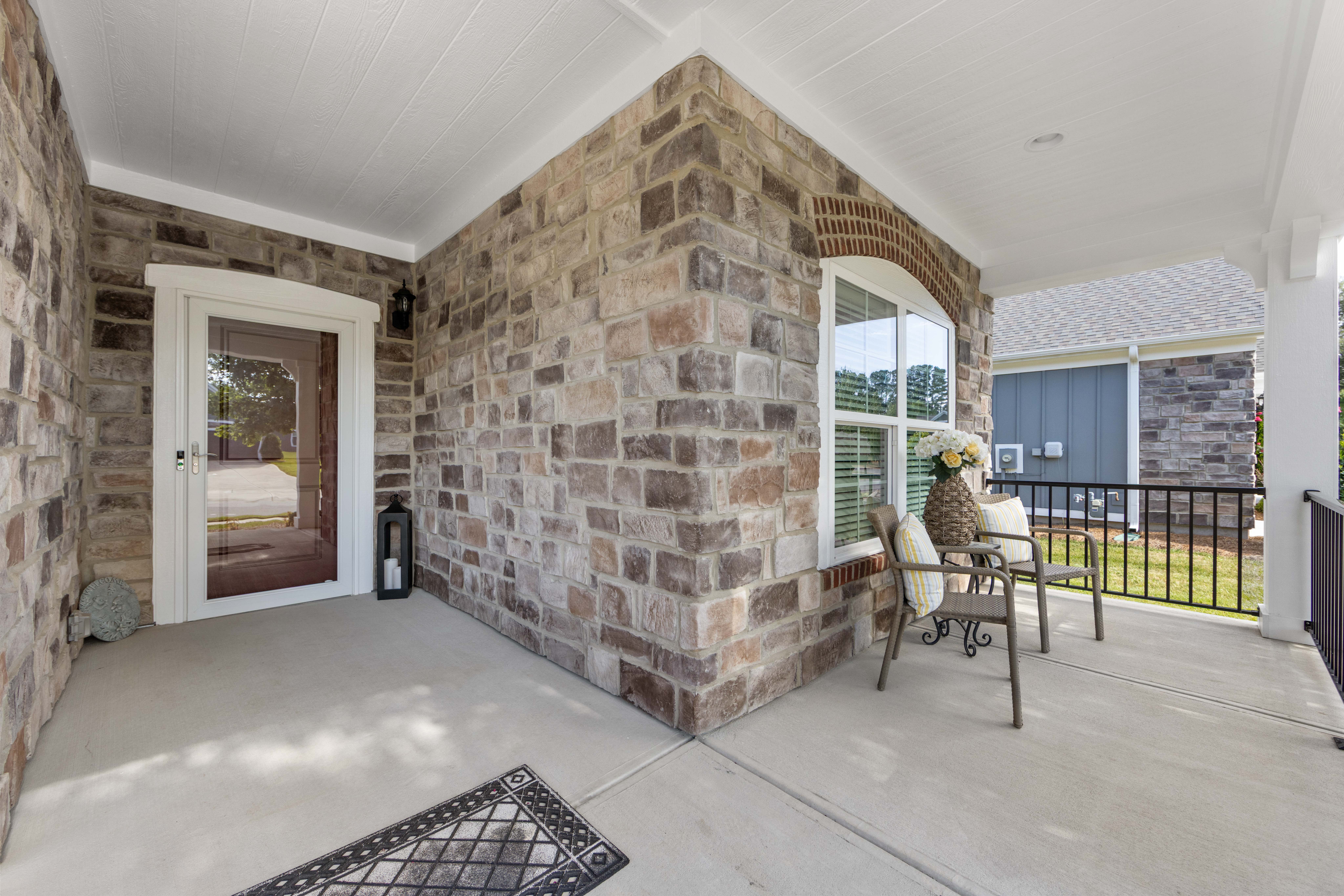Cornelius, North Carolina, 28031, United States, 3 Bedrooms Bedrooms, ,3 BathroomsBathrooms,Residential,For Sale,1908056