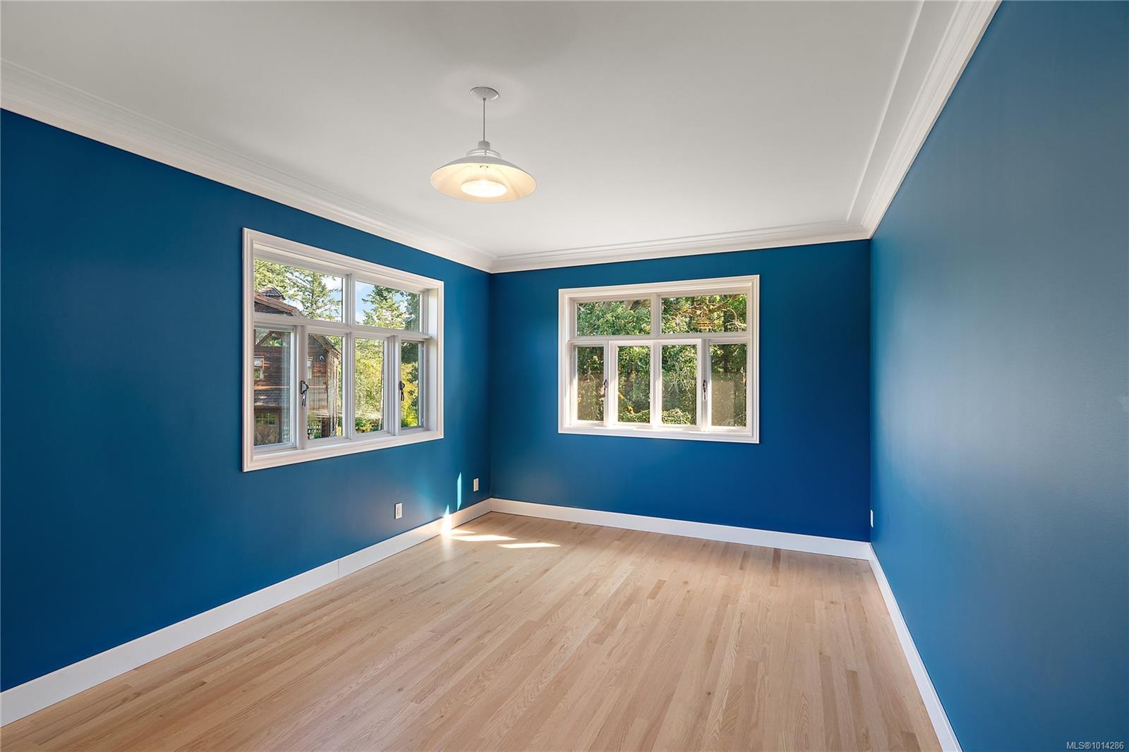 NORTH SAANICH, British Columbia, V8L 5P8, CA, 7 Bedrooms Bedrooms, ,Residential,For Sale,1948660