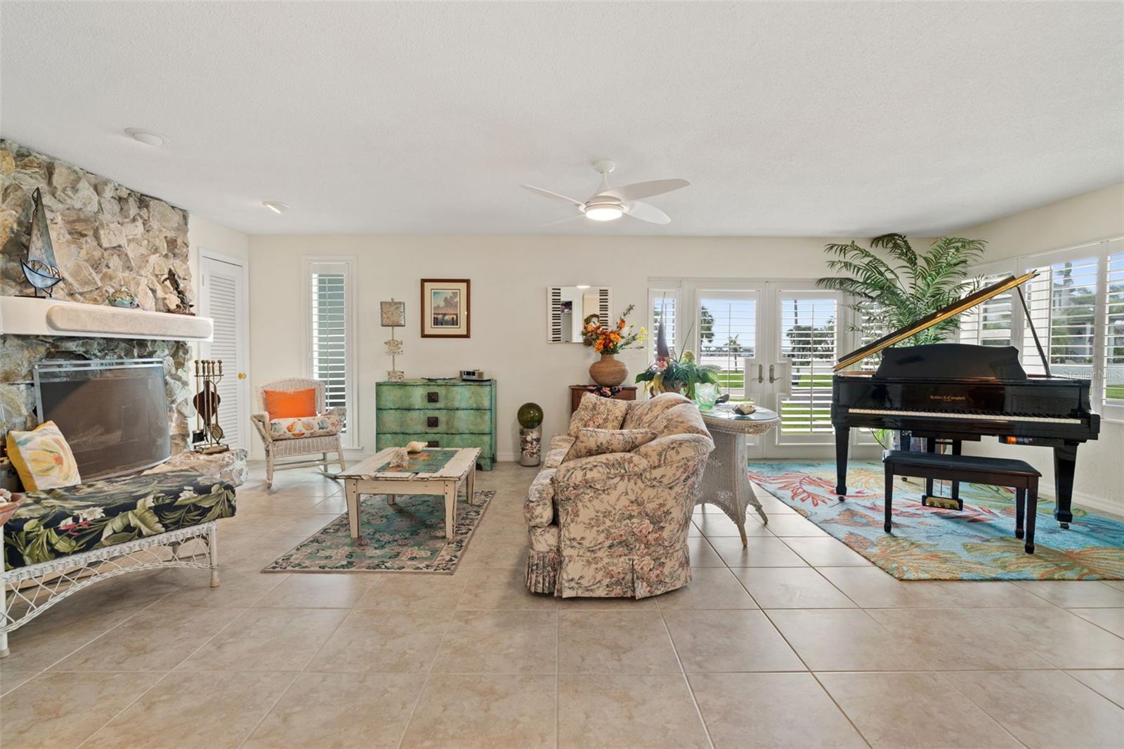 Belleair Beach, Florida, 33786, United States, 2 Bedrooms Bedrooms, ,3 BathroomsBathrooms,Residential,For Sale,1930799