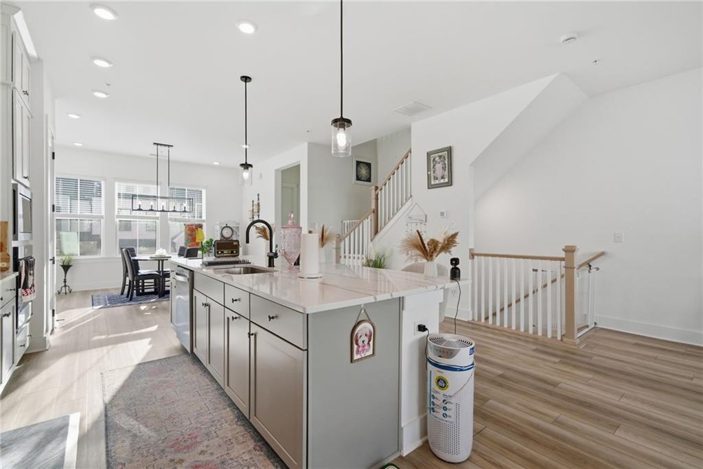 Alpharetta, Georgia, 30076, United States, 4 Bedrooms Bedrooms, ,4 BathroomsBathrooms,Residential,For Sale,2024627