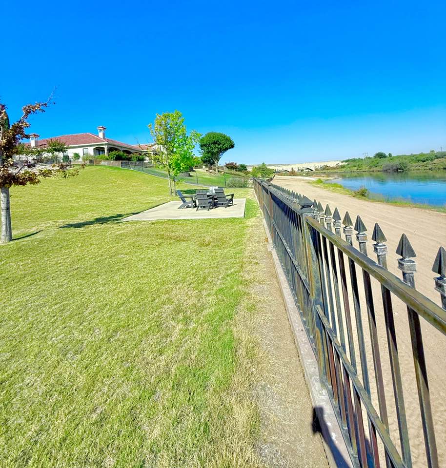 Carlsbad, New Mexico, 88220, United States, 4 Bedrooms Bedrooms, ,6 BathroomsBathrooms,Residential,For Sale,1974885