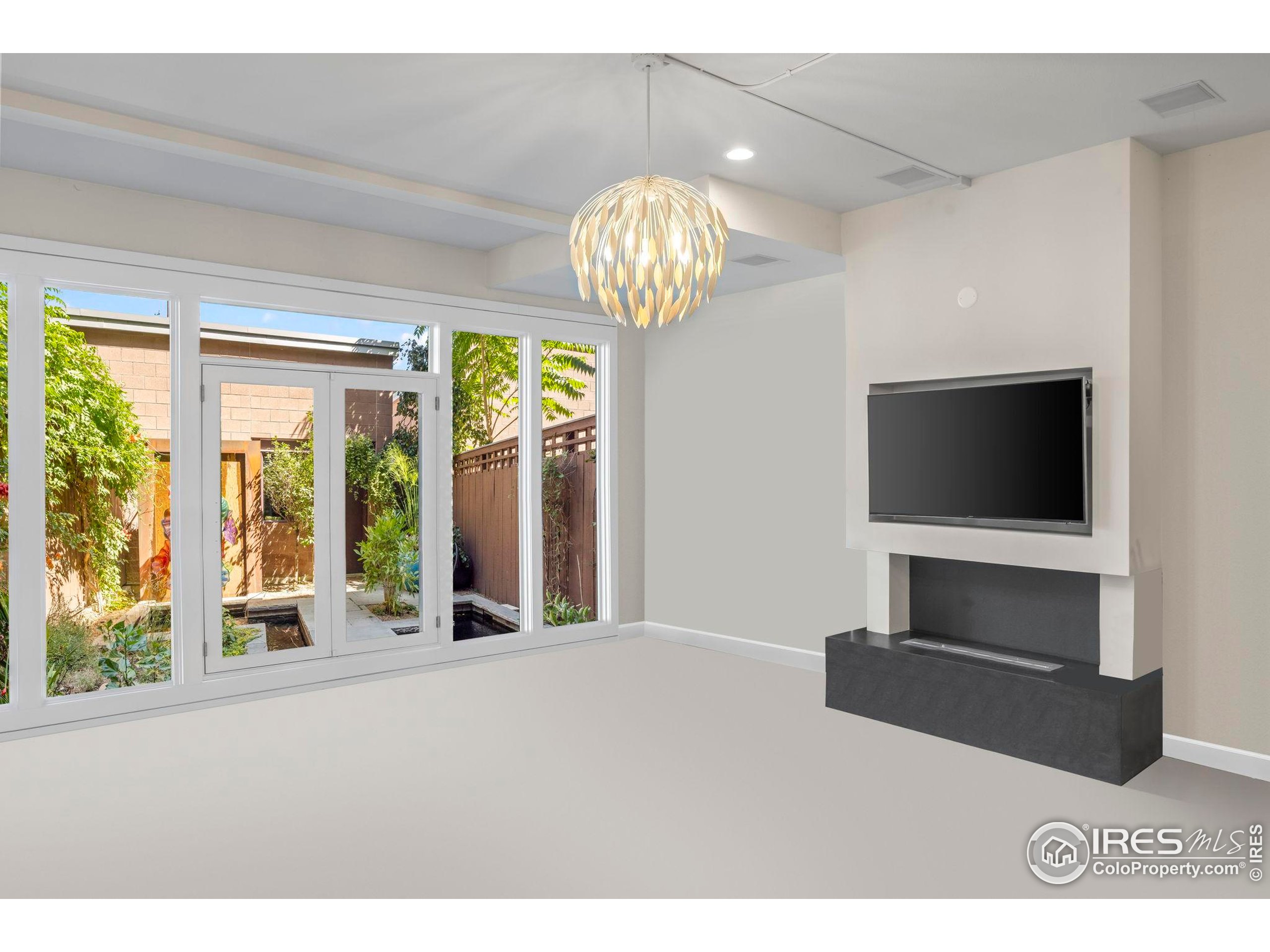 Boulder, Colorado, 80304, United States, 3 Bedrooms Bedrooms, ,3 BathroomsBathrooms,Residential,For Sale,1766708