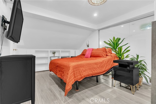 West Los Angeles, California, 90069, United States, 2 Bedrooms Bedrooms, ,2 BathroomsBathrooms,Residential,For Sale,1993889