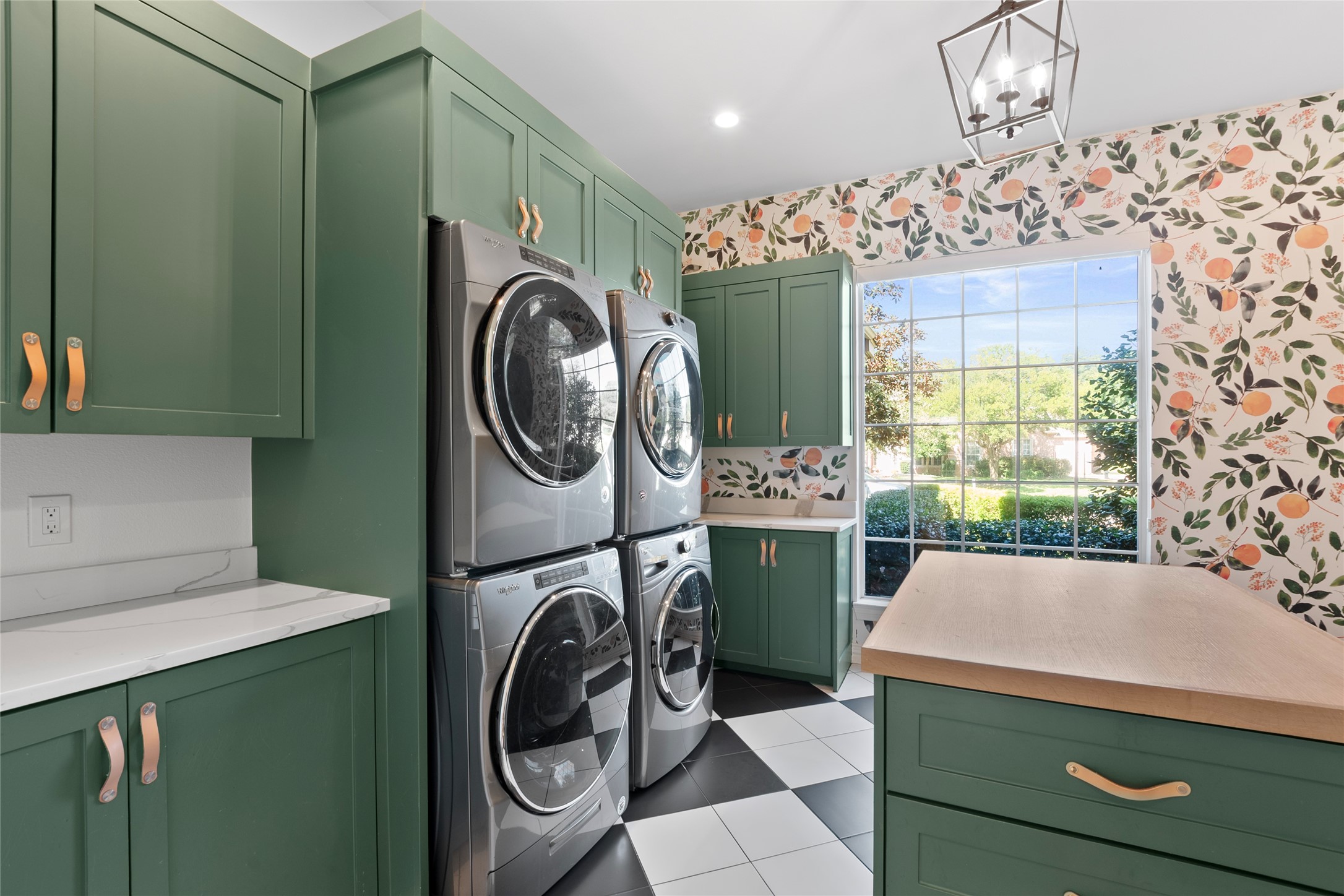 Southlake, Texas, 76092, United States, 5 Bedrooms Bedrooms, ,6 BathroomsBathrooms,Residential,For Sale,1962326