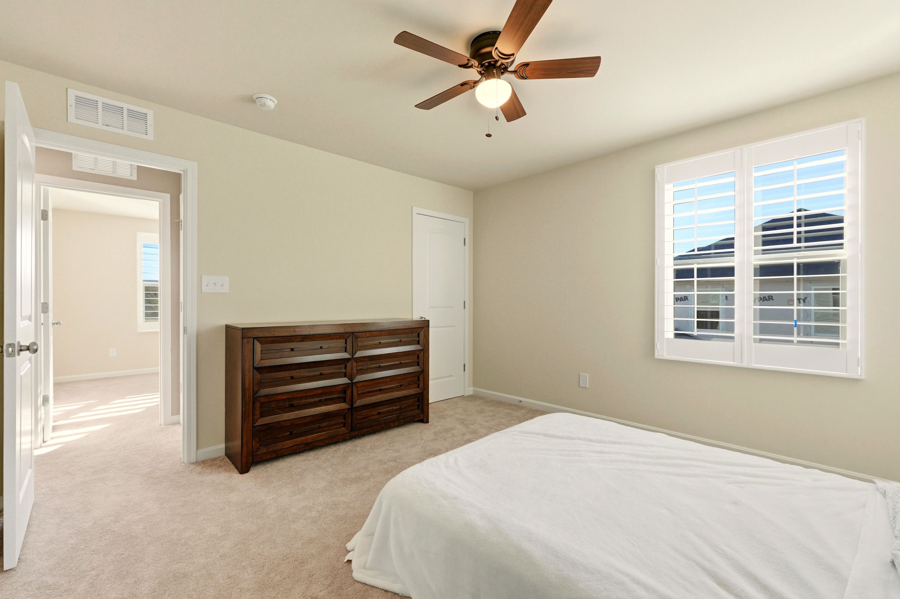  4009 Mosswood Lane, Louisville, KY 40291 - 物件實景