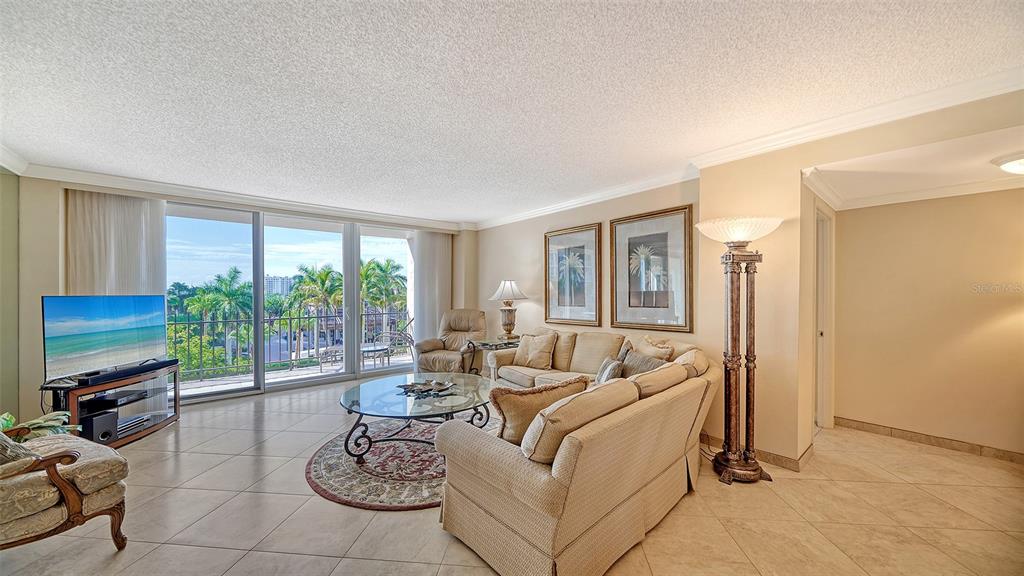 Sarasota, Florida, 34236, United States, 2 Bedrooms Bedrooms, ,2 BathroomsBathrooms,Residential,For Sale,1793887