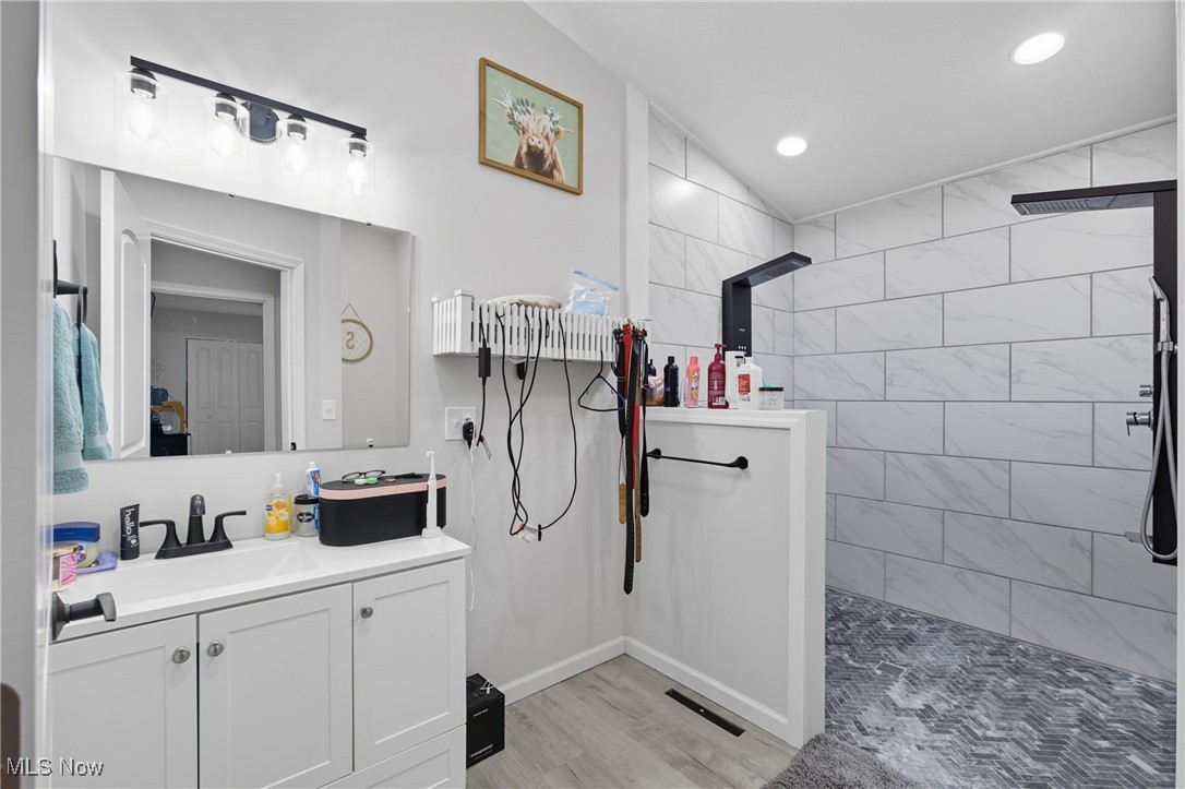 Washington, West Virginia, 26181, United States, 3 Bedrooms Bedrooms, ,3 BathroomsBathrooms,Residential,For Sale,1961068