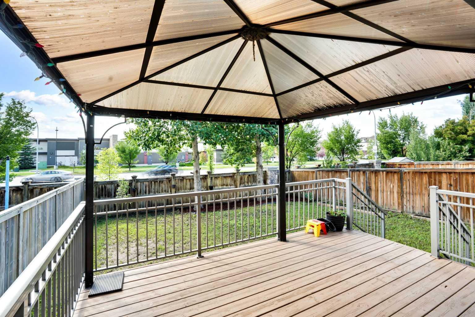 CALGARY, Alberta, T3M 0N7, CA, 4 Bedrooms Bedrooms, ,4 BathroomsBathrooms,Residential,For Sale,1908583