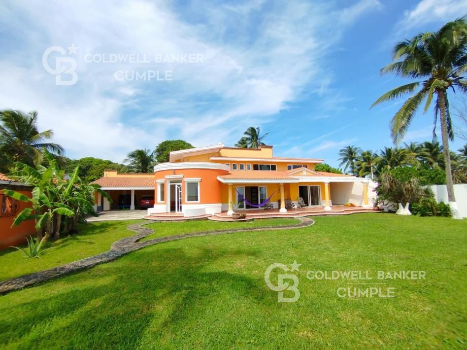 Alvarado, Veracruz de Ignacio de la Llave, 95263, Mexico, 5 Bedrooms Bedrooms, ,6 BathroomsBathrooms,Residential,For Sale,1991662