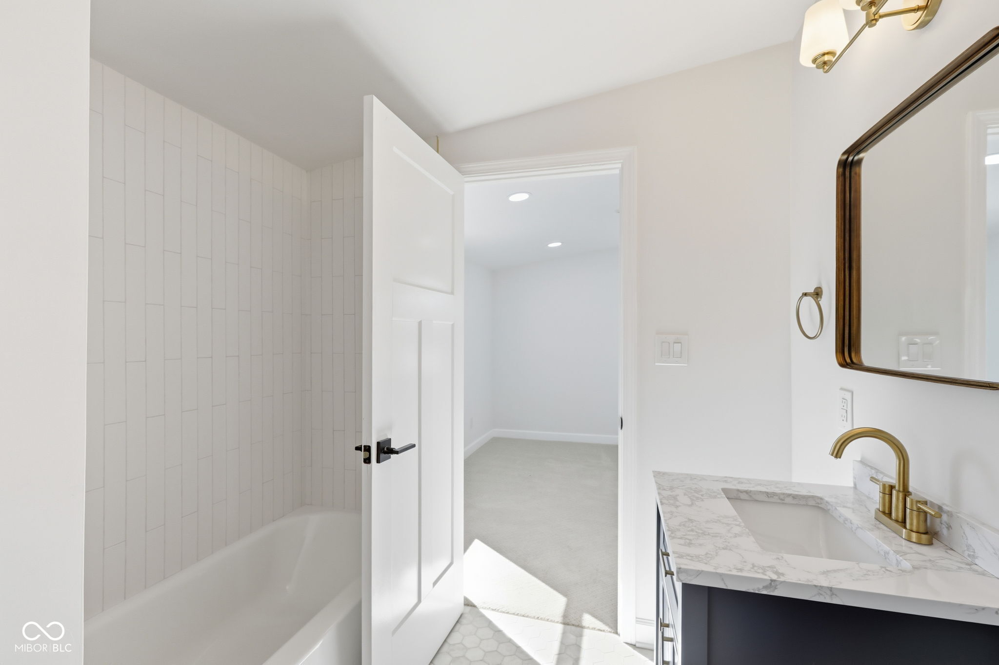 Carmel, Indiana, 46033, United States, 4 Bedrooms Bedrooms, ,3 BathroomsBathrooms,Residential,For Sale,1998022