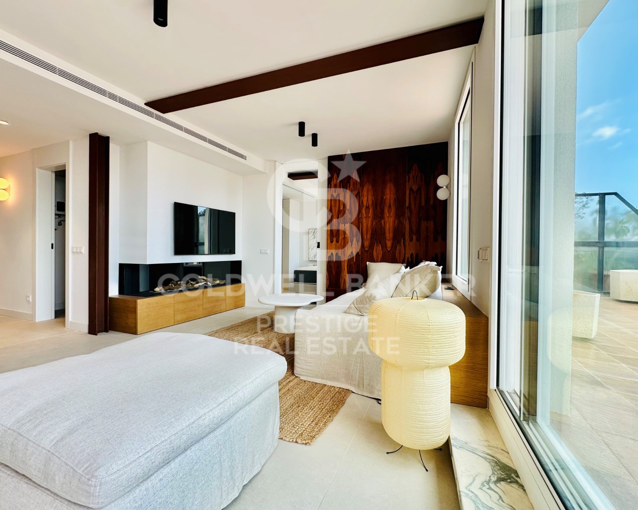 Barcelona, Catalonia, ES, 3 Bedrooms Bedrooms, ,2 BathroomsBathrooms,Residential,For Sale,1949795