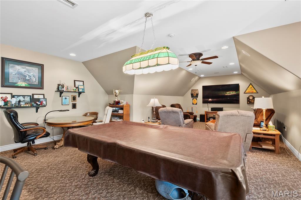 Charleston, Missouri, 63834, United States, 4 Bedrooms Bedrooms, ,6 BathroomsBathrooms,Residential,For Sale,1974839