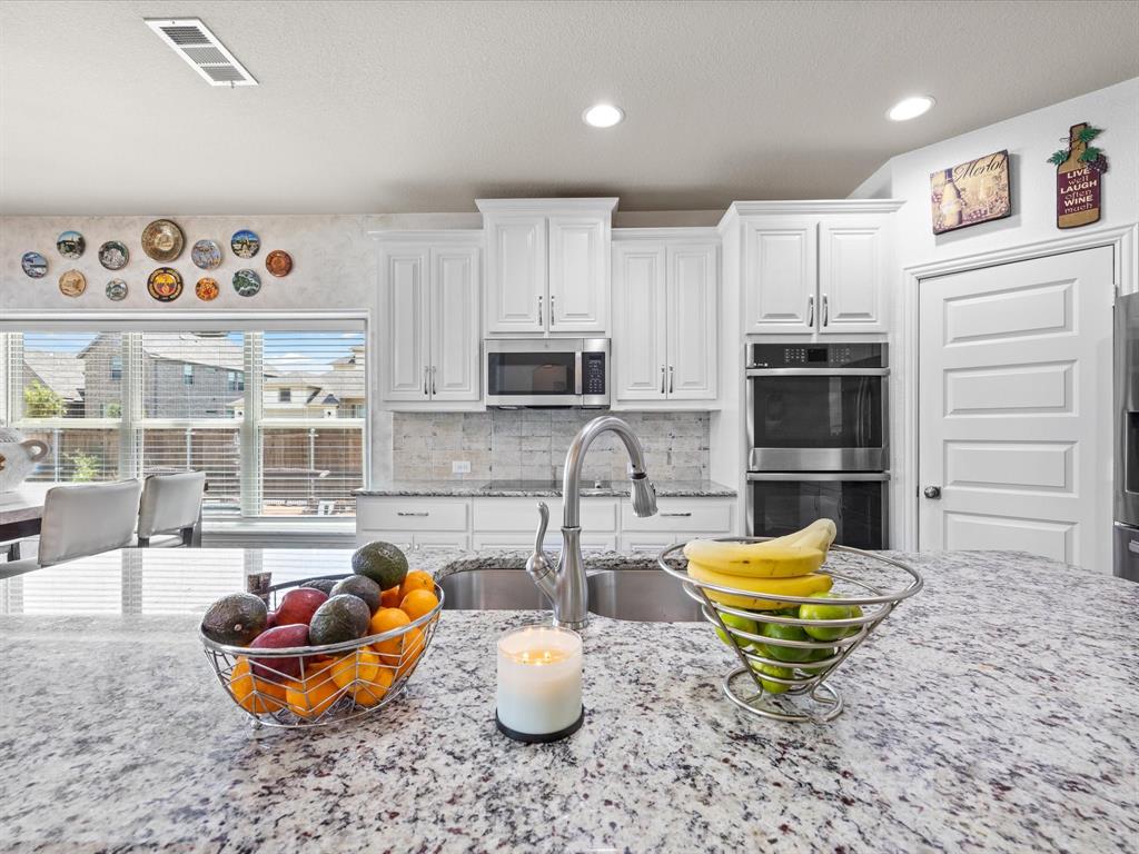 Waxahachie, Texas, 75165, United States, 4 Bedrooms Bedrooms, ,4 BathroomsBathrooms,Residential,For Sale,1978879