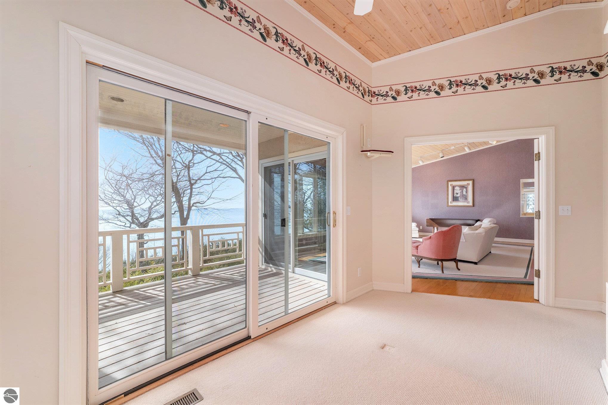 Frankfort, Michigan, 49635-9746, United States, 7 Bedrooms Bedrooms, ,5 BathroomsBathrooms,Residential,For Sale,1975140