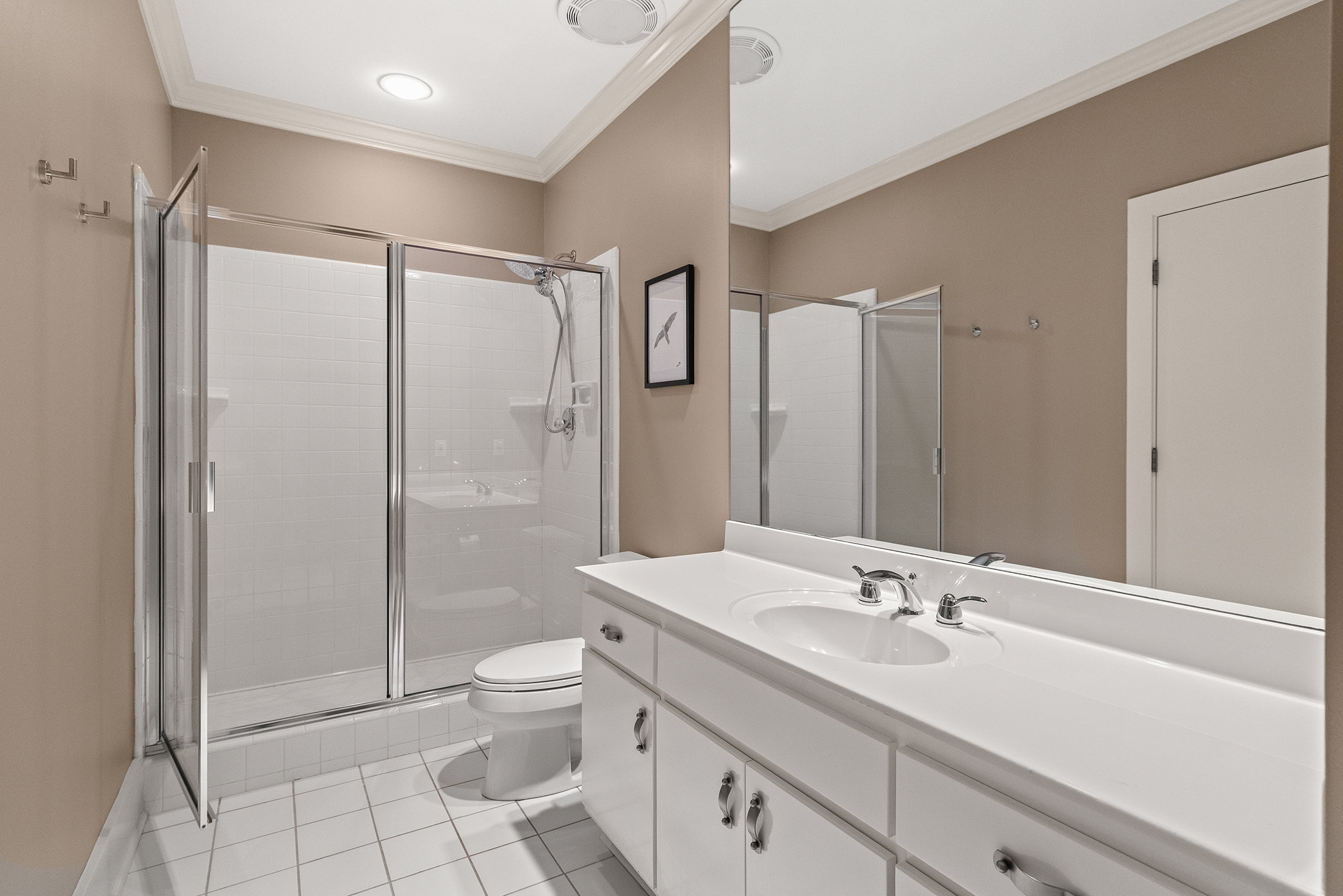  Refined Living on a Quiet Cul-de-sac in Chastain Park - 物件實景
