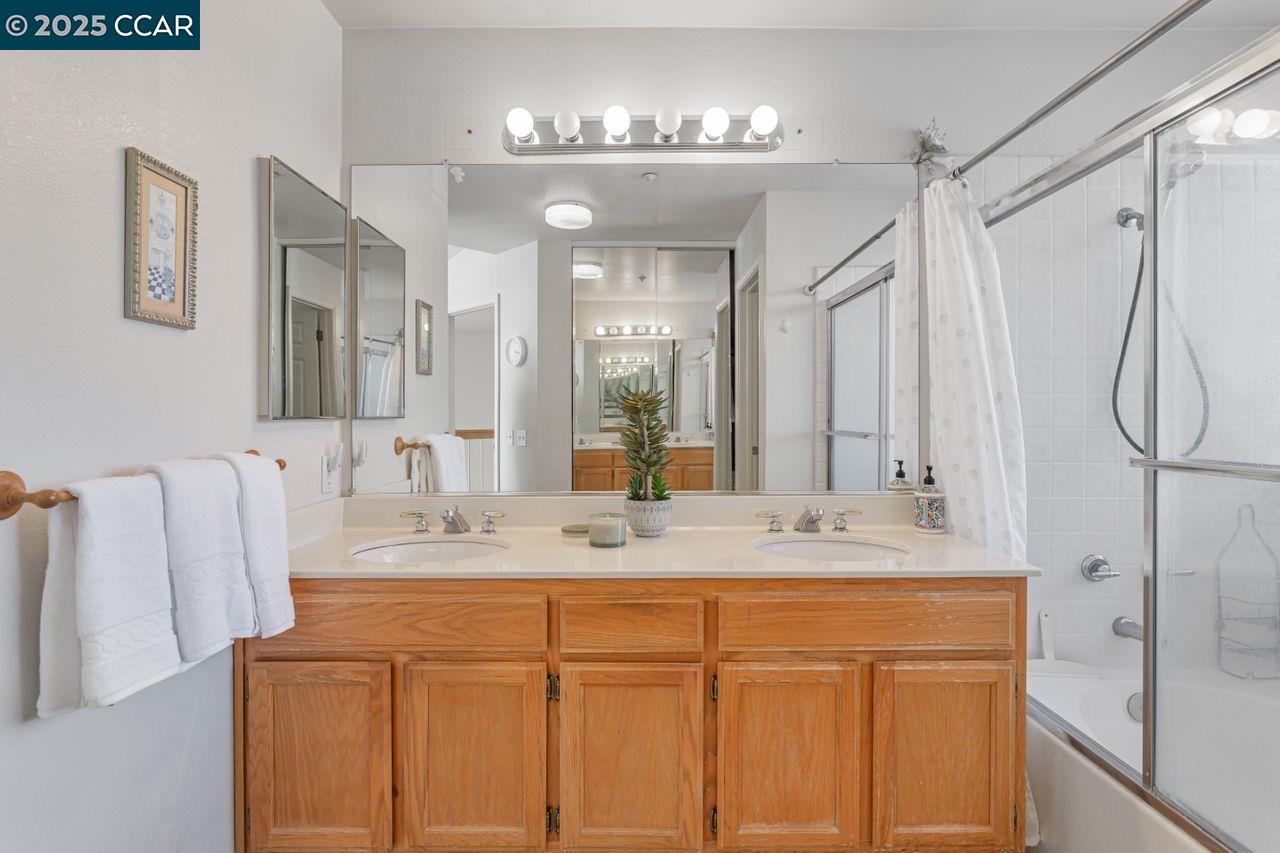 Vallejo, California, 94591, United States, 2 Bedrooms Bedrooms, ,2 BathroomsBathrooms,Residential,For Sale,1805503