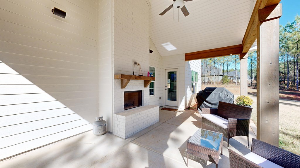 Cataula, Georgia, 31804, United States, 5 Bedrooms Bedrooms, ,5 BathroomsBathrooms,Residential,For Sale,1996944