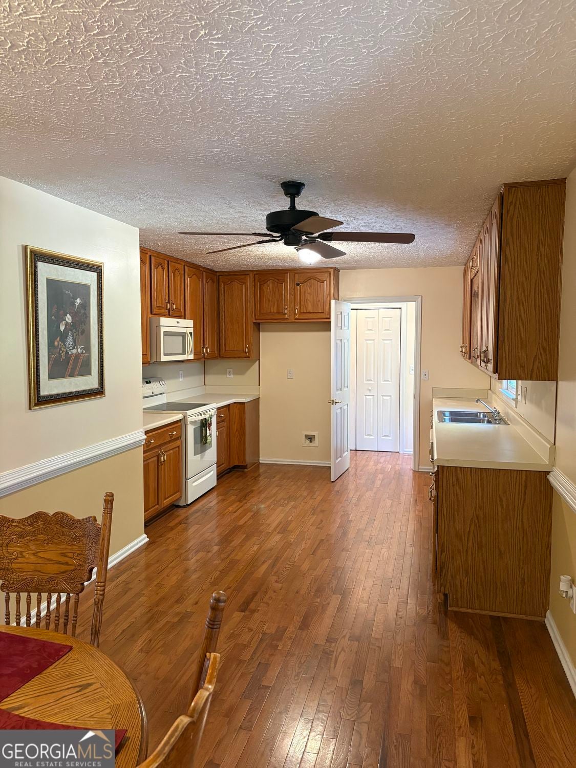 Rockmart, Georgia, 30153, United States, 4 Bedrooms Bedrooms, ,2 BathroomsBathrooms,Residential,For Sale,1969825