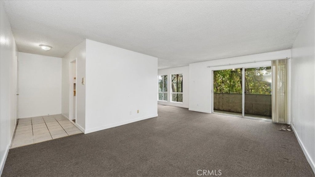 Los Angeles, California, 90034, United States, 2 Bedrooms Bedrooms, ,2 BathroomsBathrooms,Residential,For Sale,2025767