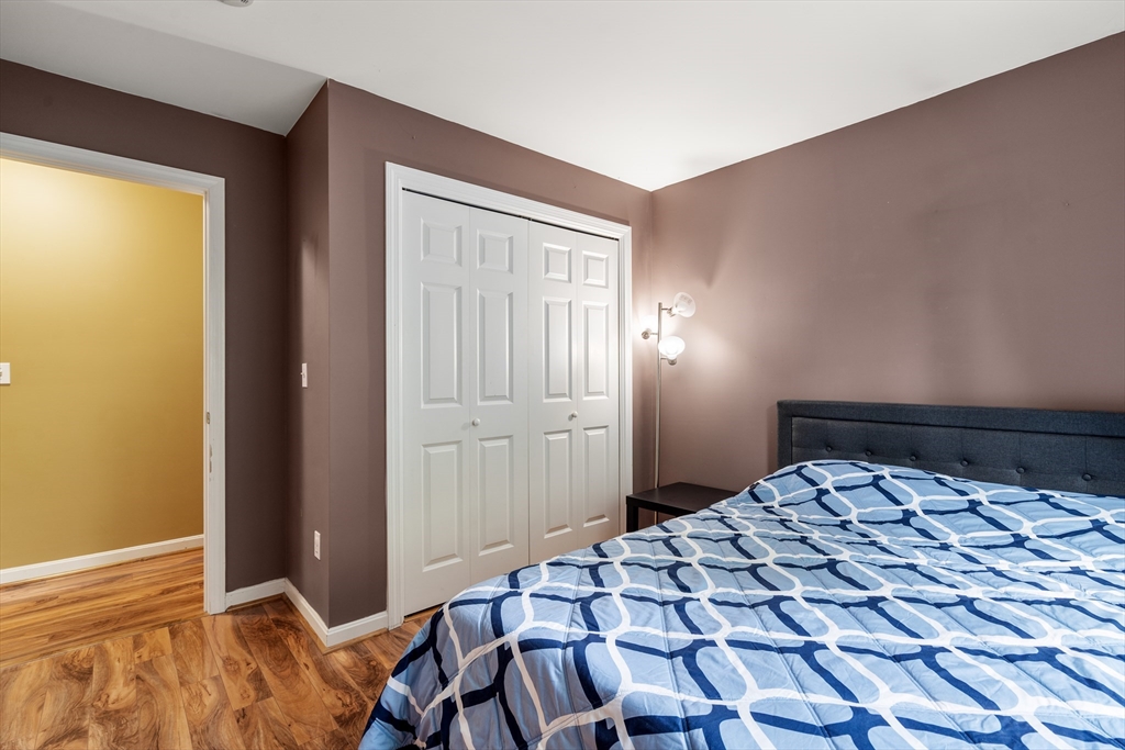 Chelmsford, Massachusetts, 01824, United States, 4 Bedrooms Bedrooms, ,3 BathroomsBathrooms,Residential,For Sale,1939312