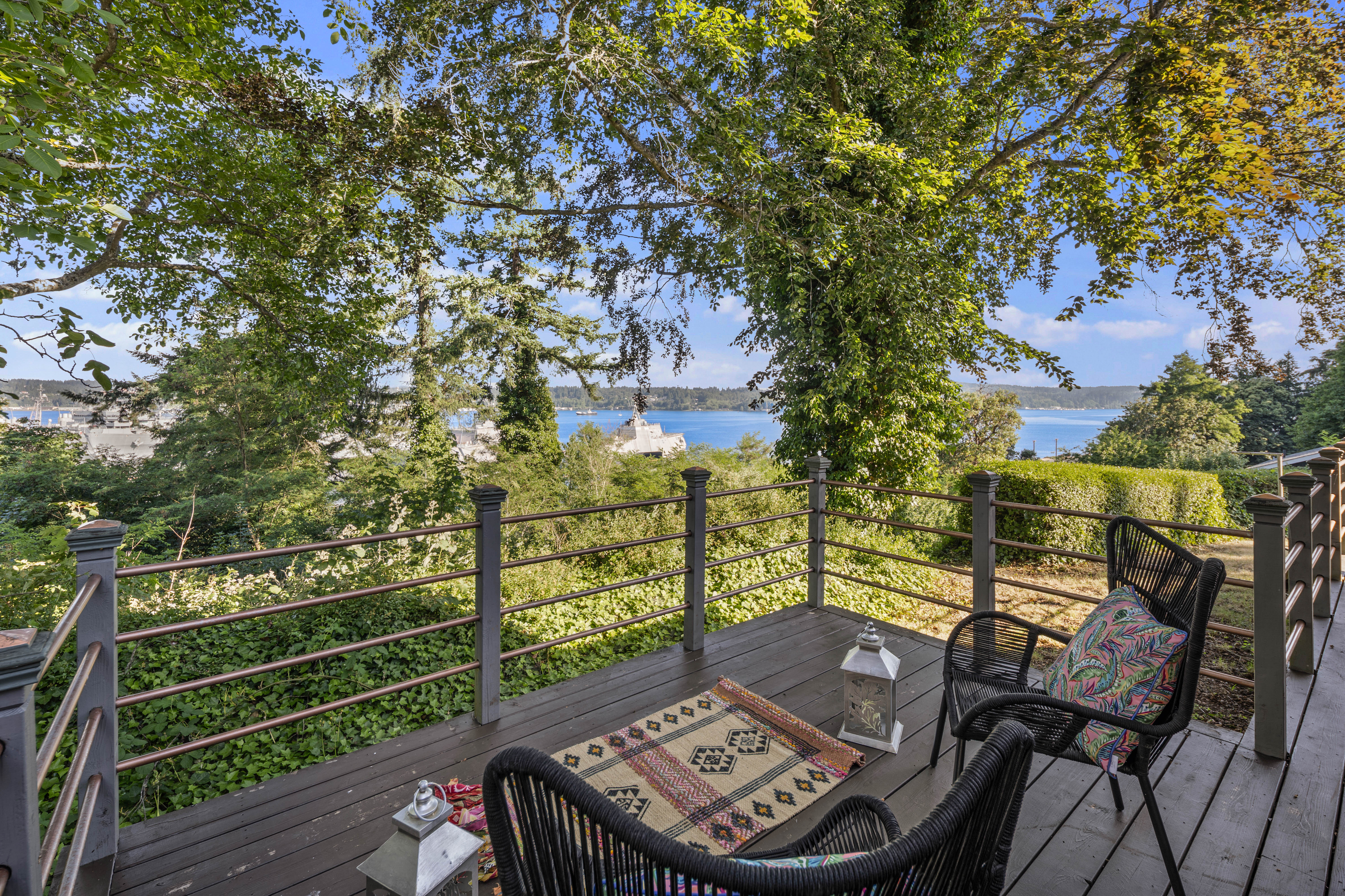  732 S. Summit Ave, Bremerton, WA 98312 - 物件實景