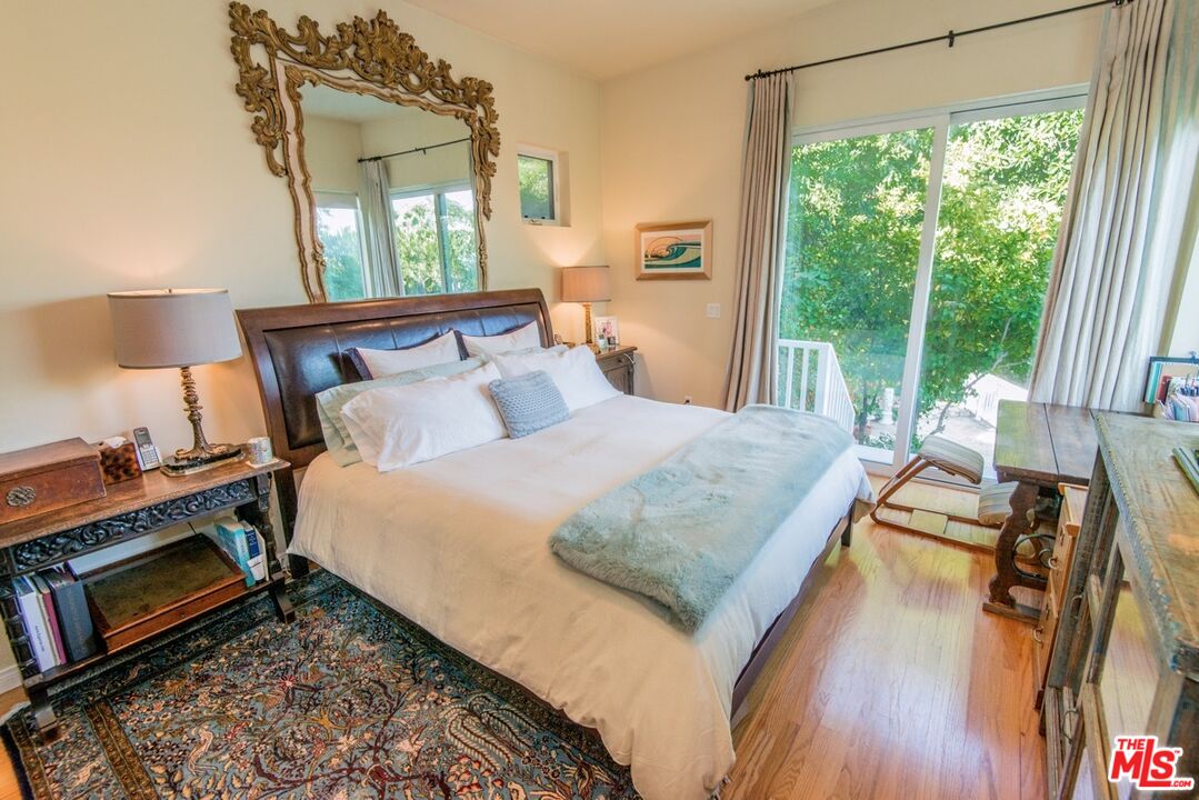 West Hollywood, California, 90069, United States, 3 Bedrooms Bedrooms, ,2 BathroomsBathrooms,Residential,For Sale,2002247