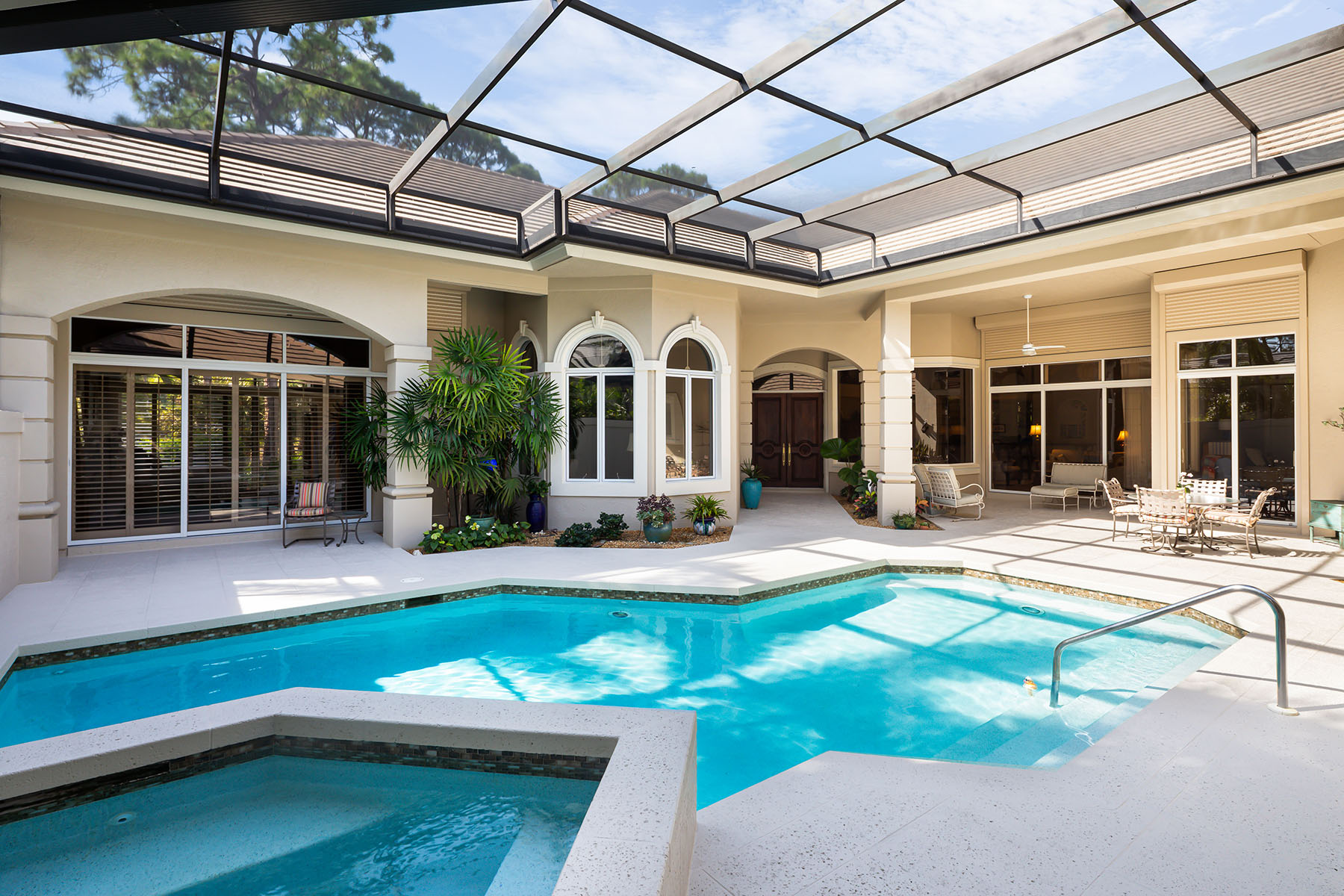  COLLIERS RESERVE - 物件實景