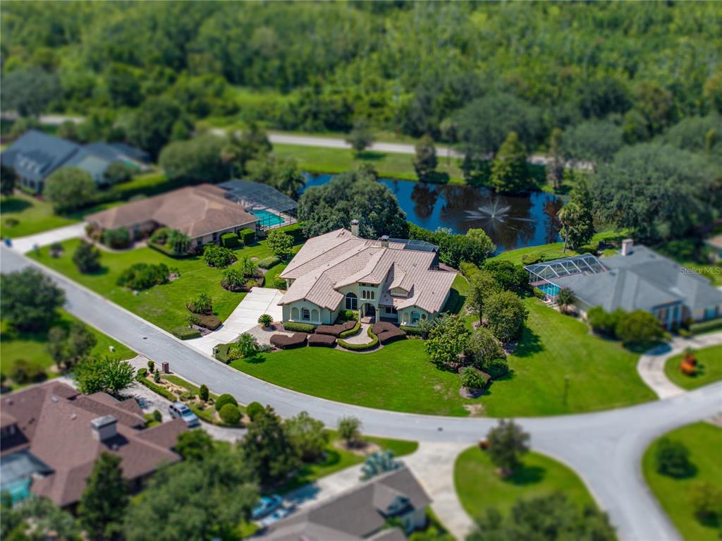 Winter Haven, Florida, 33884, United States, 4 Bedrooms Bedrooms, ,4 BathroomsBathrooms,Residential,For Sale,1934531