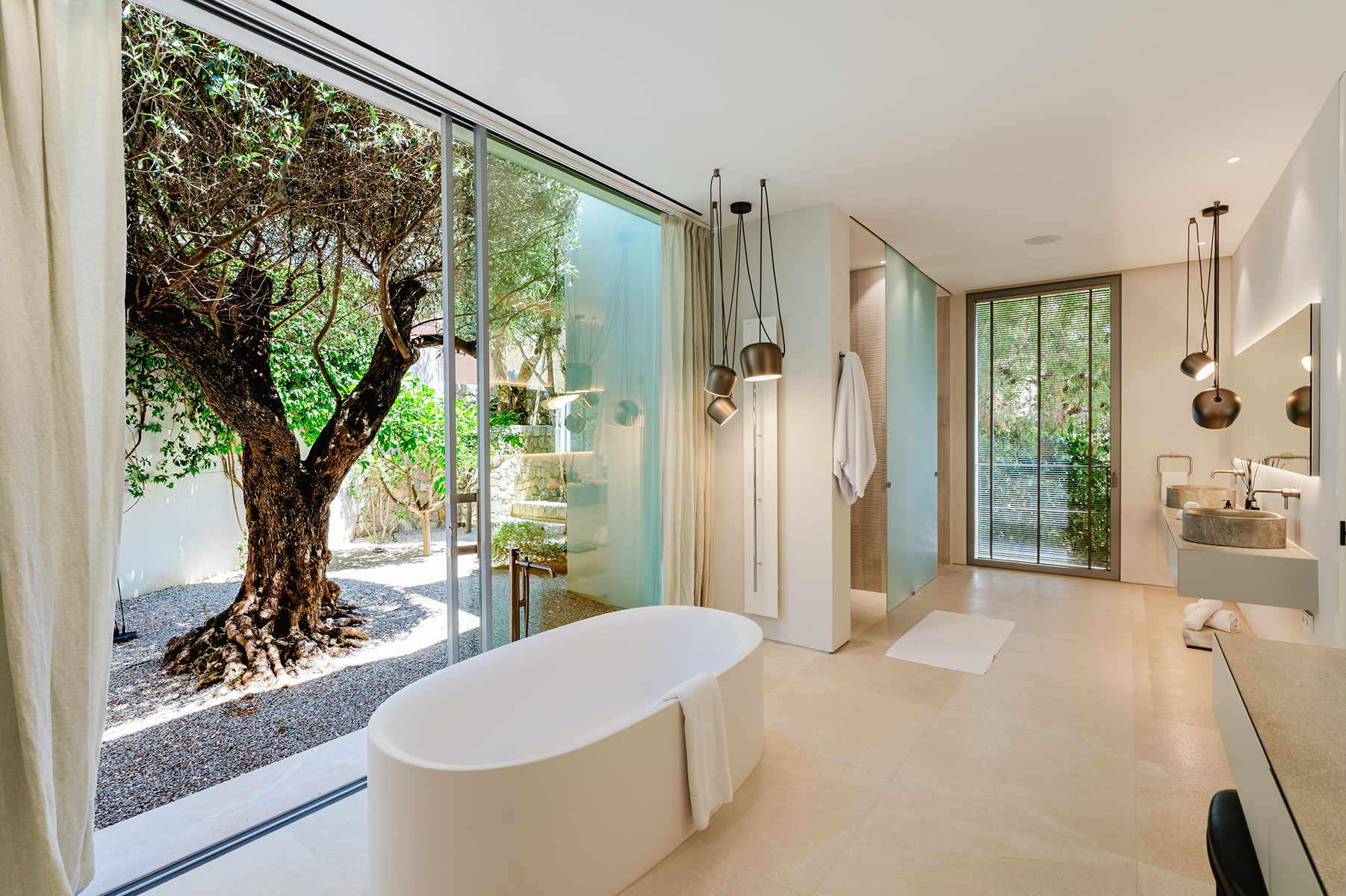  Villa in Cala Llamp with sea view, infinity pool, and spa area - 物件實景