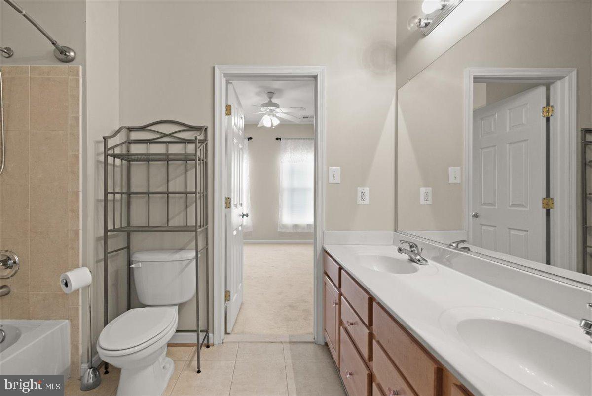 Winchester, Virginia, 22601, United States, 4 Bedrooms Bedrooms, ,5 BathroomsBathrooms,Residential,For Sale,1874493