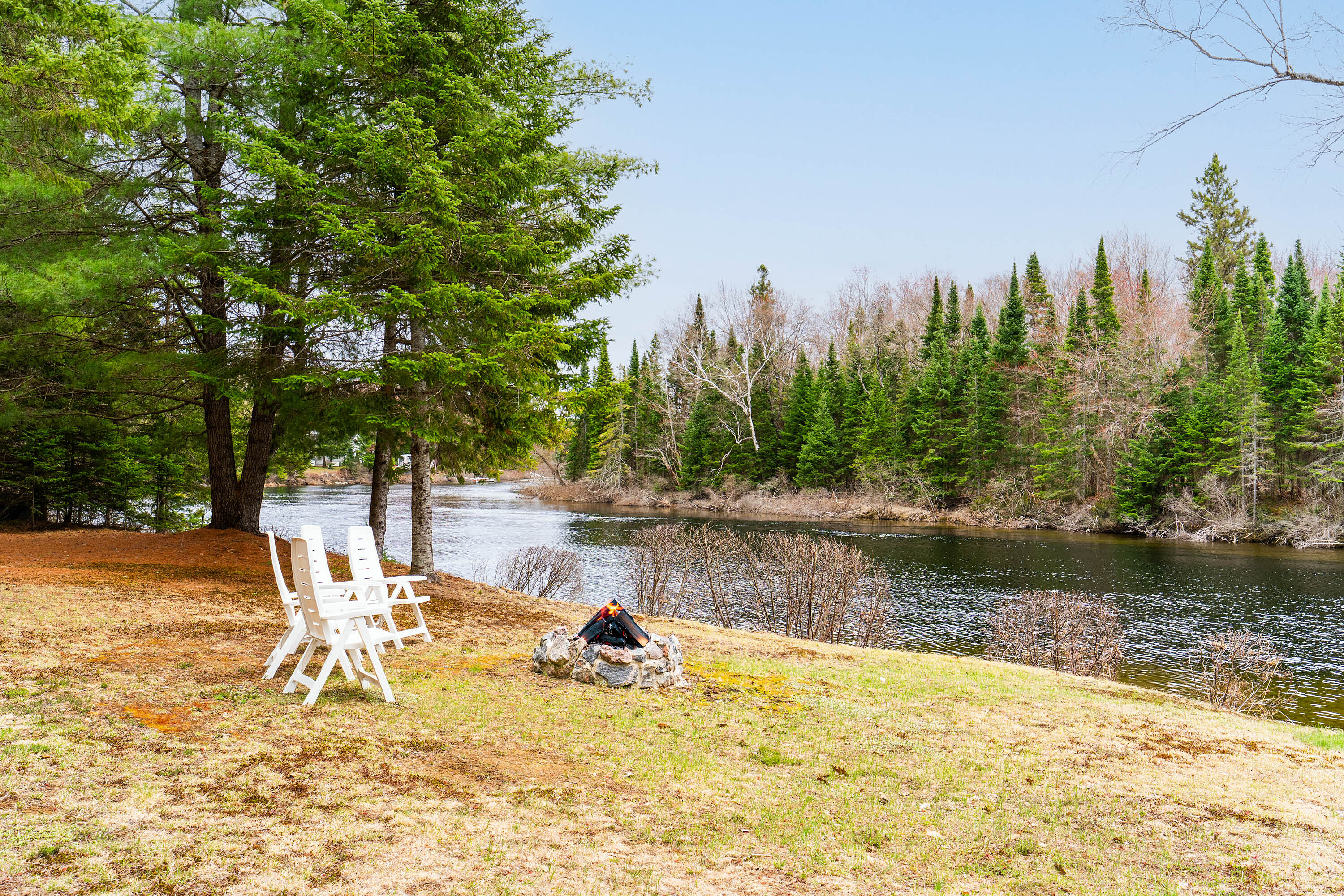  Muskoka River Cottage Charm - 物件實景