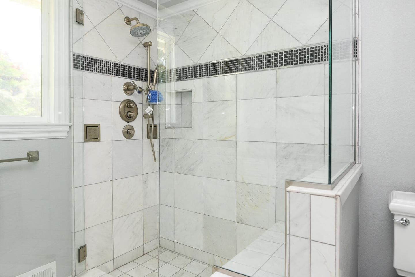 San Jose - Willow Glen, California, 95125, United States, 3 Bedrooms Bedrooms, ,2 BathroomsBathrooms,Residential,For Sale,1740132