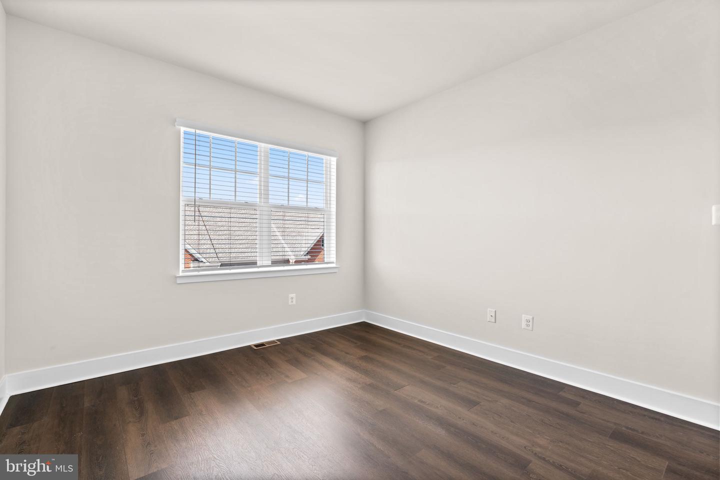 Elkridge, Maryland, 21075, United States, 3 Bedrooms Bedrooms, ,3 BathroomsBathrooms,Residential,For Sale,1939150