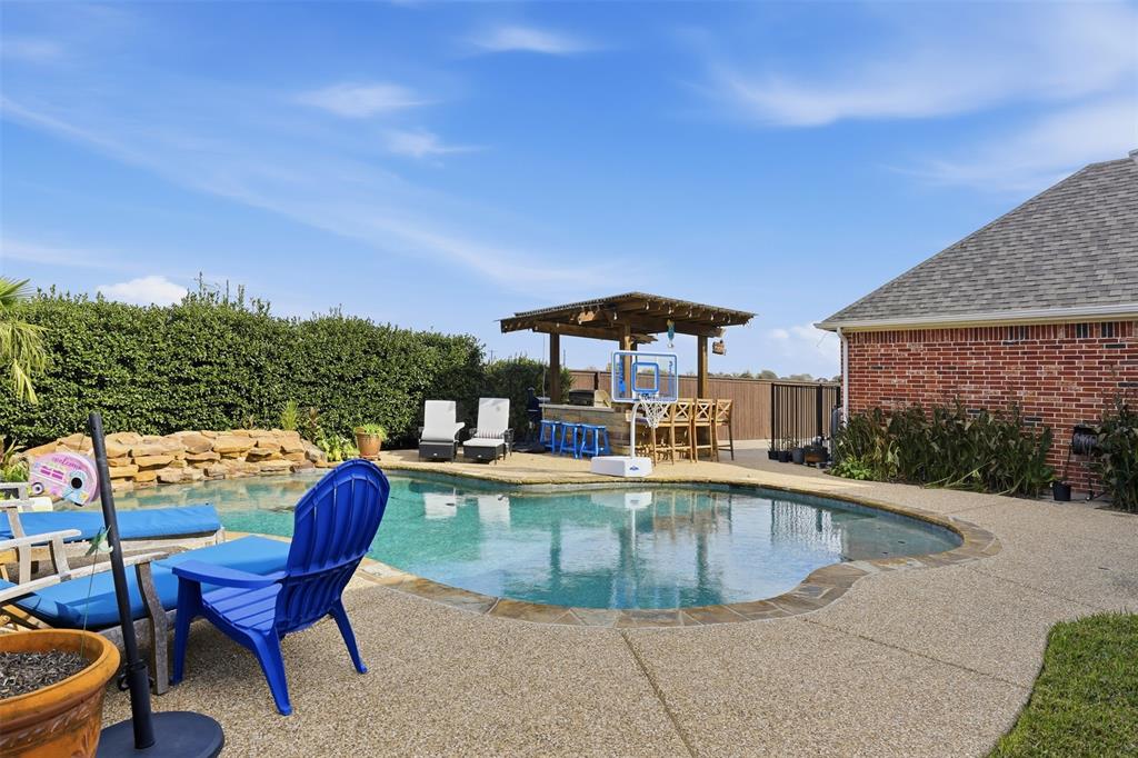 Cleburne, Texas, 76033, United States, 4 Bedrooms Bedrooms, ,3 BathroomsBathrooms,Residential,For Sale,2002191