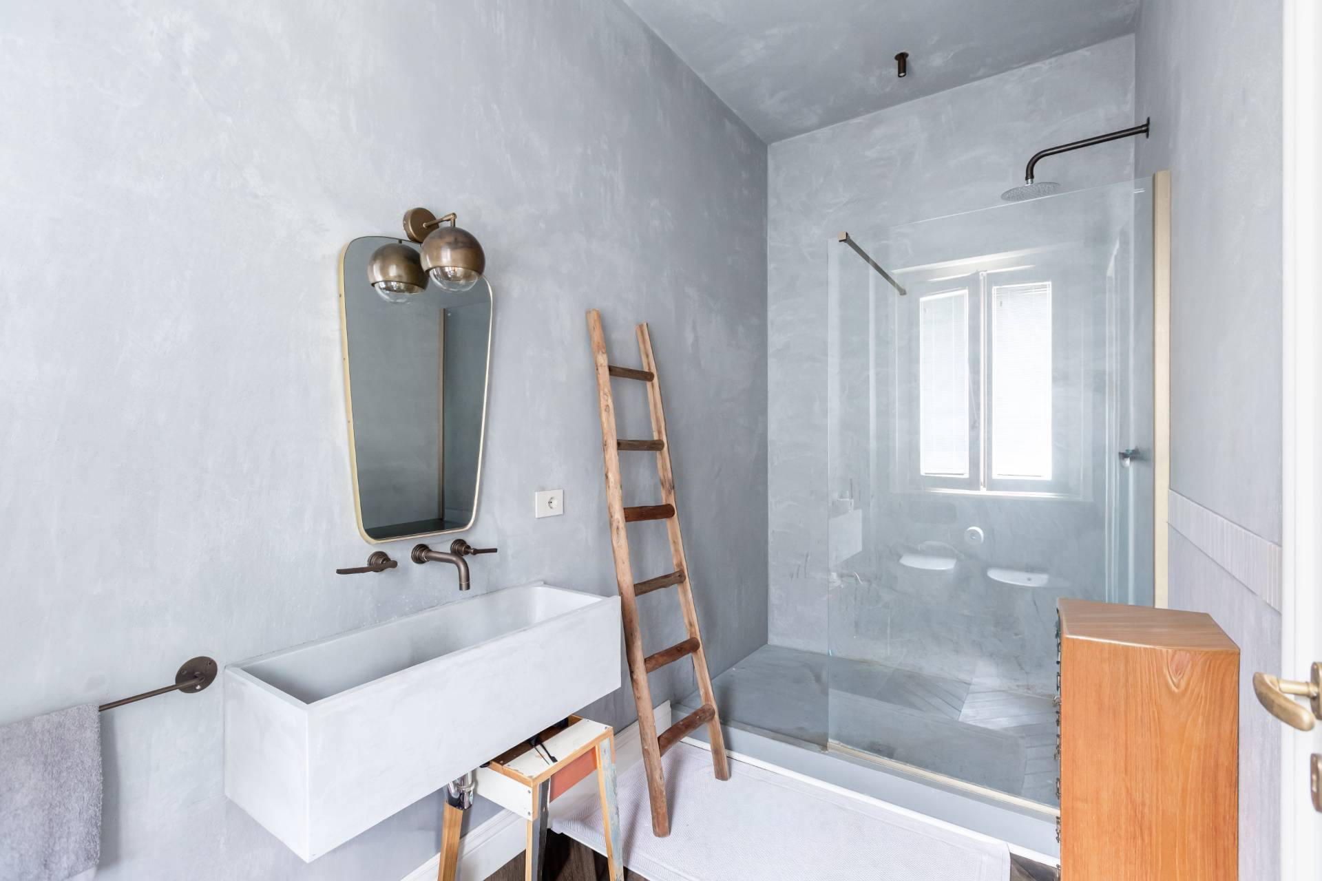 Roma, Roma, 00100, IT, 3 Bedrooms Bedrooms, ,4 BathroomsBathrooms,Residential,For Sale,1949736