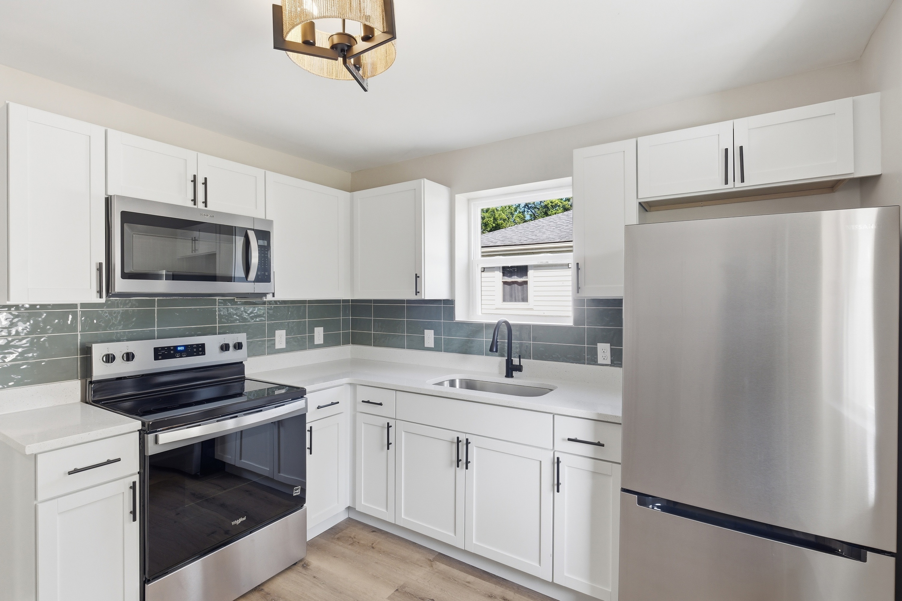  2209 Peaslee Road, Louisville, KY 40216 - 物件實景