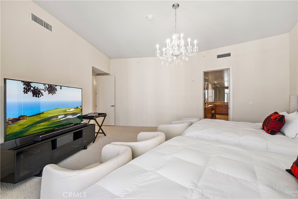 Los Angeles, California, 90024, United States, 2 Bedrooms Bedrooms, ,3 BathroomsBathrooms,Residential,For Sale,1829595