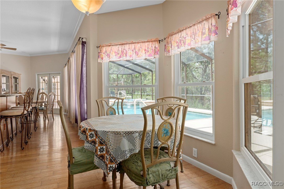 Homosassa, Florida, 34446, United States, 5 Bedrooms Bedrooms, ,4 BathroomsBathrooms,Residential,For Sale,1916240