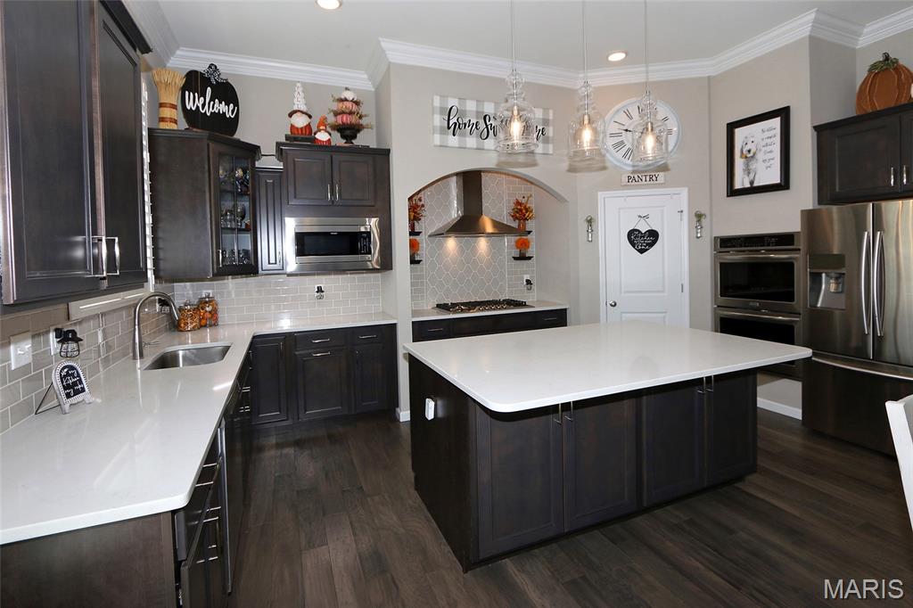 Wentzville, Missouri, 63385, United States, 3 Bedrooms Bedrooms, ,3 BathroomsBathrooms,Residential,For Sale,1958950