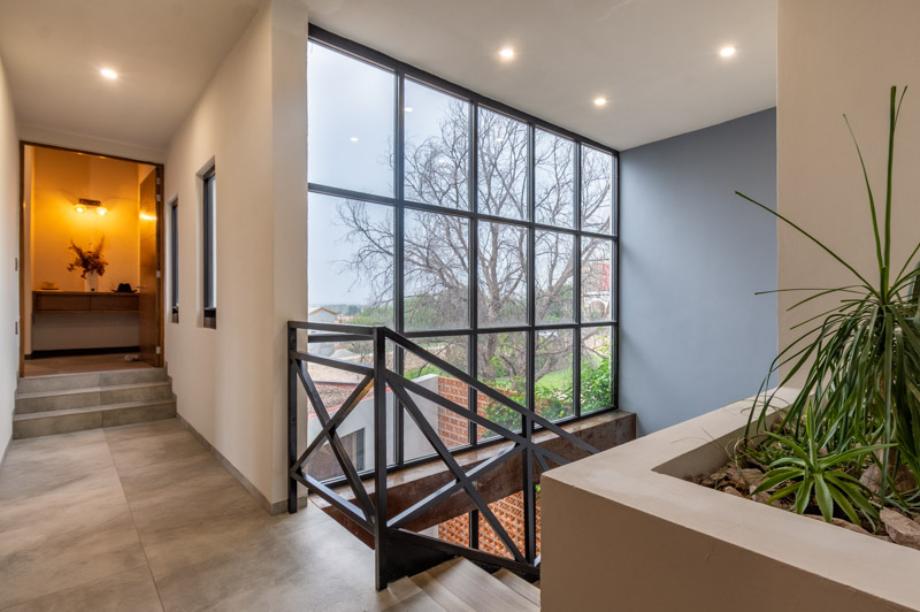 San Miguel de Allende, Guanajuato, 37893, Mexico, 4 Bedrooms Bedrooms, ,5 BathroomsBathrooms,Residential,For Sale,1918429