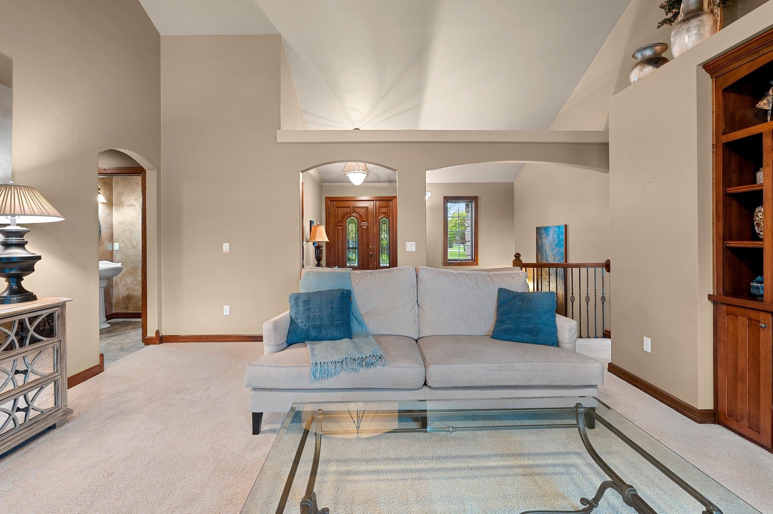 DE PERE, Wisconsin, 54115, United States, 3 Bedrooms Bedrooms, ,4 BathroomsBathrooms,Residential,For Sale,2048400