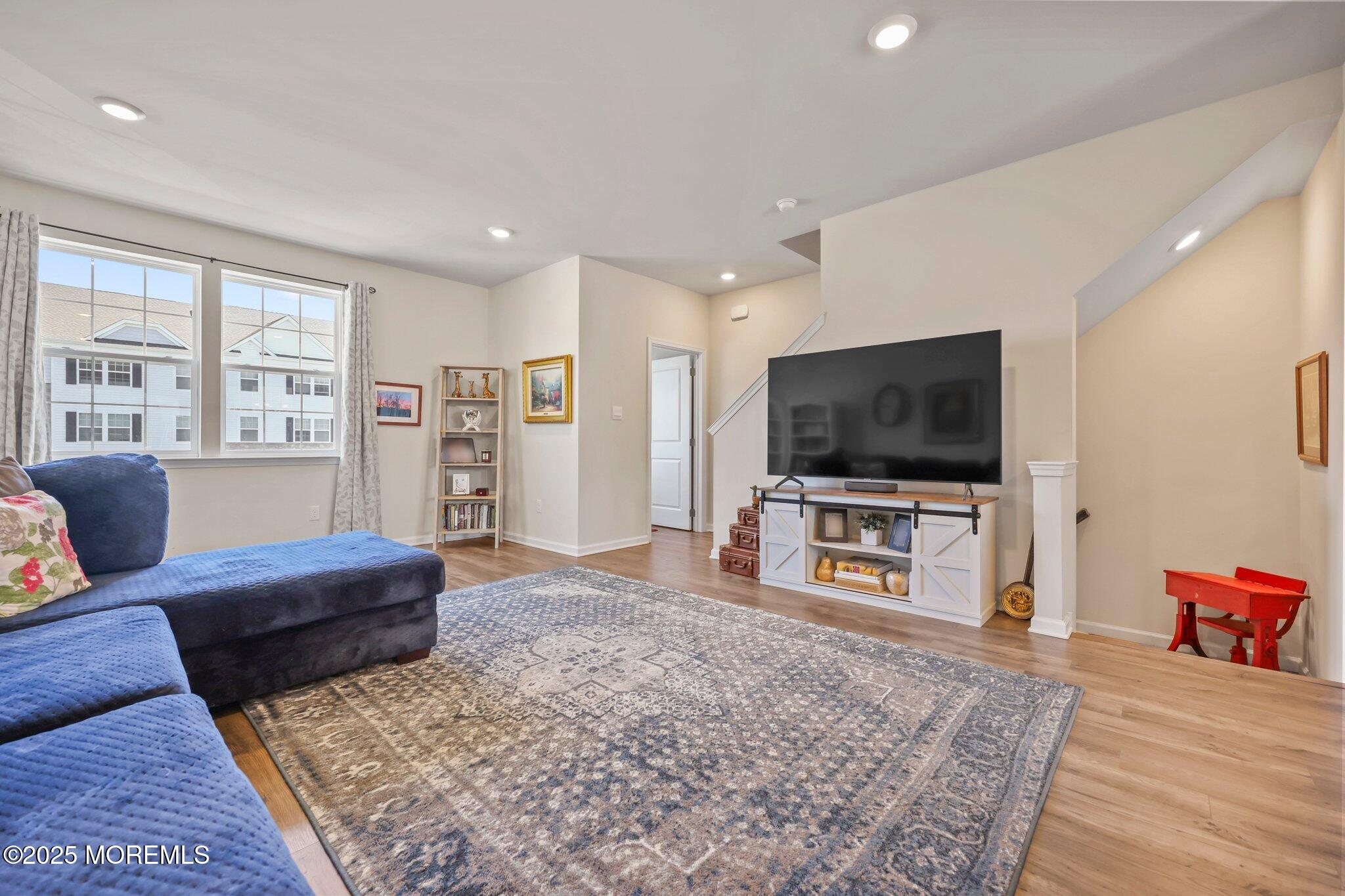 Jackson, New Jersey, 08527, United States, 3 Bedrooms Bedrooms, ,4 BathroomsBathrooms,Residential,For Sale,1979150