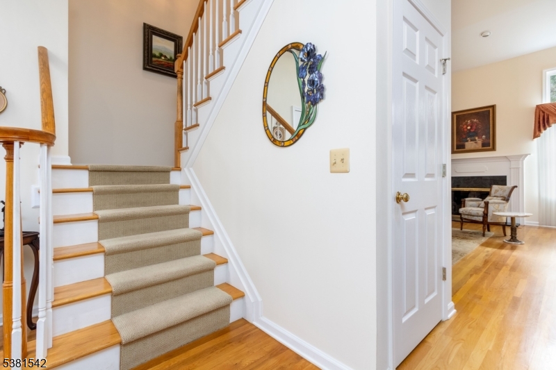 Far Hills Boro, New Jersey, 07931, United States, 2 Bedrooms Bedrooms, ,3 BathroomsBathrooms,Residential,For Sale,1934614