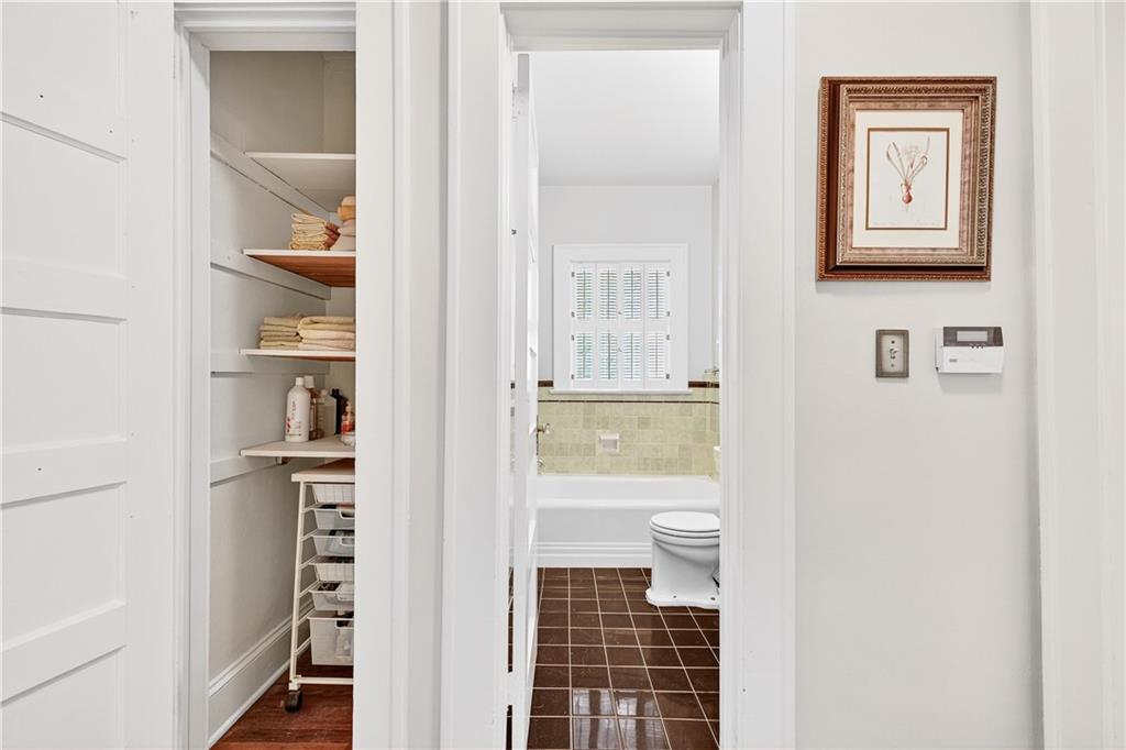 Atlanta, Georgia, 30306, United States, 3 Bedrooms Bedrooms, ,2 BathroomsBathrooms,Residential,For Sale,1906309