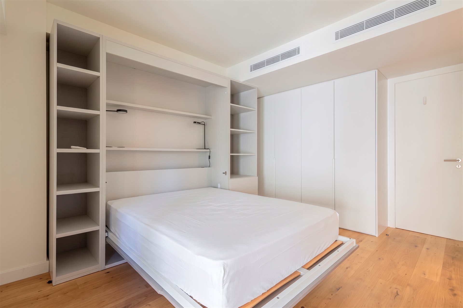  Flat, 2 bedrooms, for Sale - 物件實景