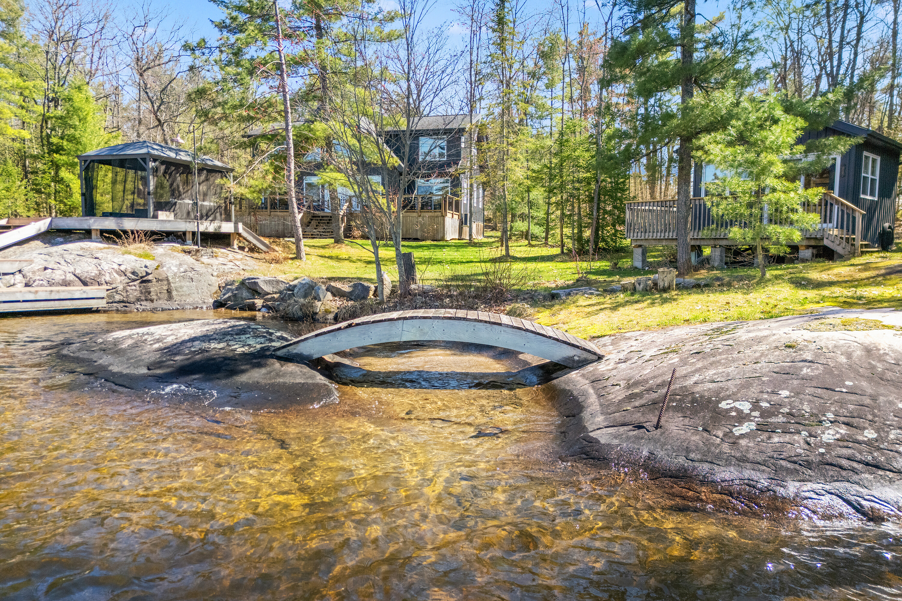  Stunning Go Home Lake Retreat - 物件實景
