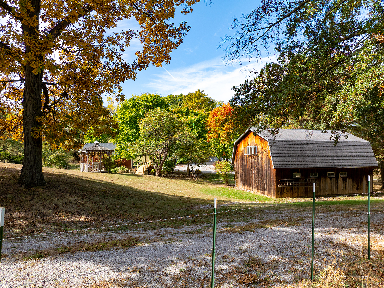 Hannibal, Missouri, 63401, United States, 3 Bedrooms Bedrooms, ,2 BathroomsBathrooms,Residential,For Sale,1981239